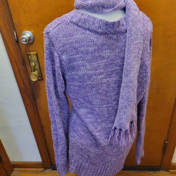 Fashion Bug sweater - Picture 4 of 5